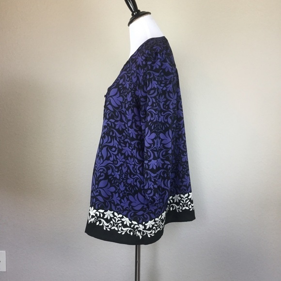 ANN Taylor Loft Top - Picture 2 of 7